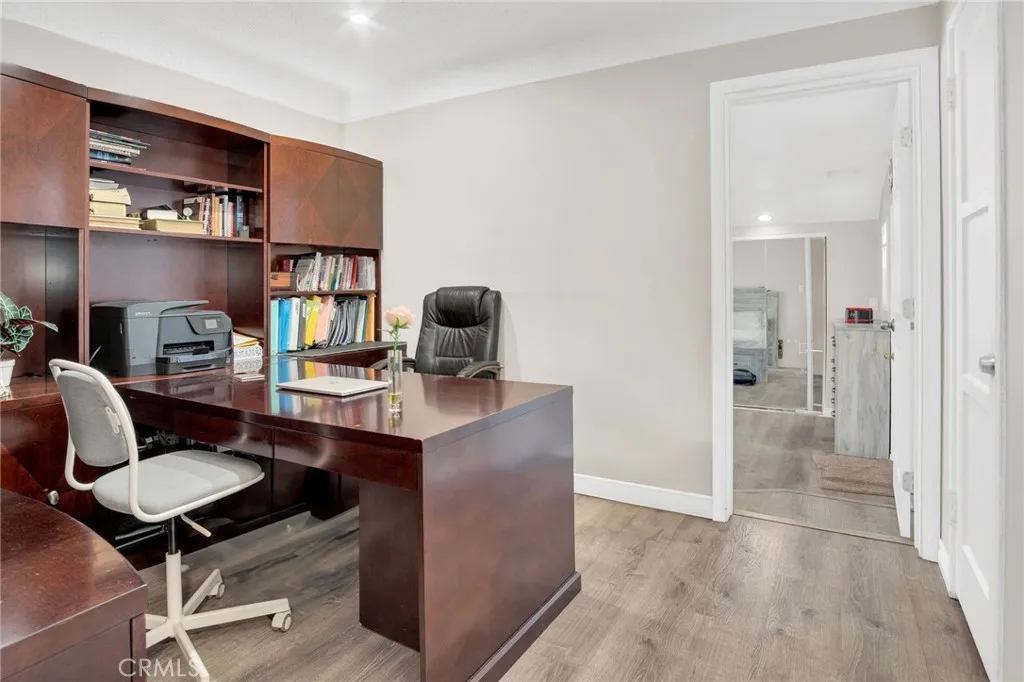 3341 Wisconsin Avenue, South Gate, California 90280 home-pic-17